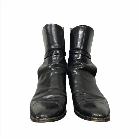 Salvatore Ferragamo heeled black boots gold buckle - Picture 6 of 12